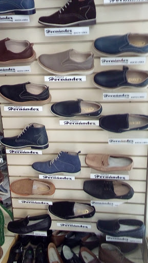 Tiendas para comprar zapatos castellanos Trujillo