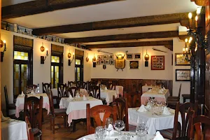 Restaurante Hosteria del Laurel-Saber y Sabor en Sevilla image