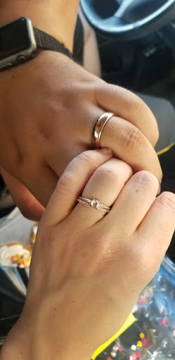 Jewelry Store «Newark Jewelry Center», reviews and photos, 5646 Thornton Ave, Newark, CA 94560, USA