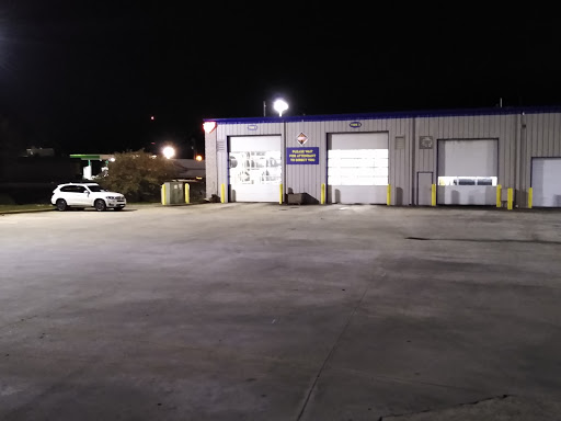 Tire Shop «Speedco Truck Lube and Tires», reviews and photos, 1111 Bucksnort Rd, Jackson, GA 30233, USA