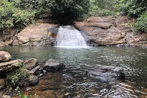 Marakkala Ella Falls (Kaluwala Ella) image