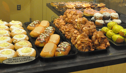 Donut Shop «dot donuts», reviews and photos, 1825 SE 164th Ave #103, Vancouver, WA 98683, USA