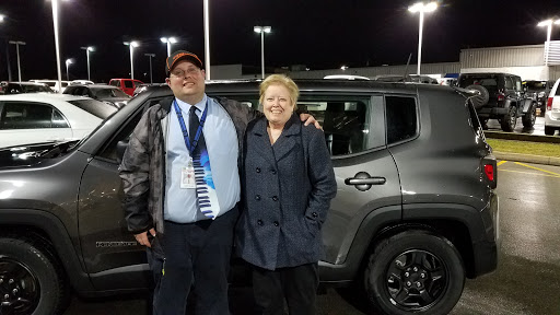 Dodge Dealer «East Tennessee Dodge Chrysler Jeep», reviews and photos, 2774 N Main St, Crossville, TN 38555, USA