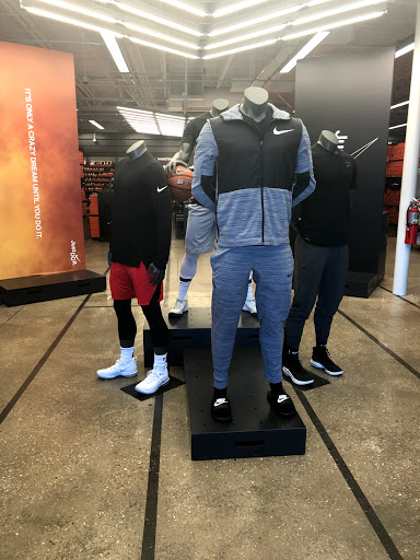 Clothing Store «Nike Factory Store», reviews and photos, 10746 Emerald Coast Pkwy #159, Destin, FL 32550, USA