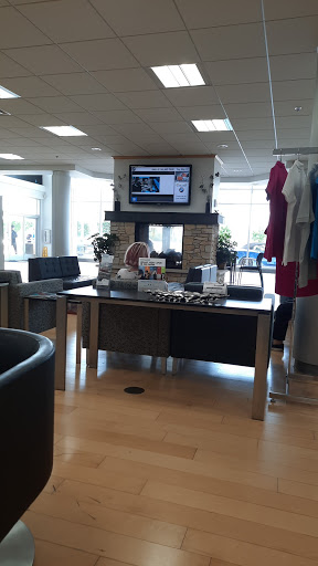 Car Dealer «MINI of Orland Park», reviews and photos, 11030 W 159th St, Orland Park, IL 60467, USA