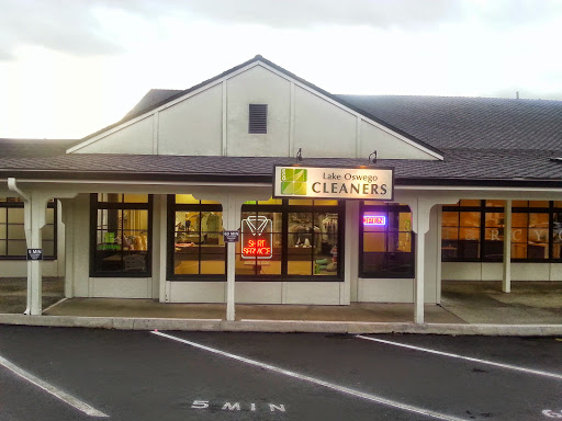 Dry Cleaner «Lake Oswego Cleaners», reviews and photos, 461 2nd St, Lake Oswego, OR 97034, USA