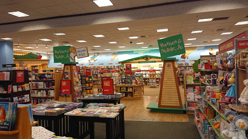 Book Store «Barnes & Noble», reviews and photos, 18025 Garden Way NE, Woodinville, WA 98072, USA