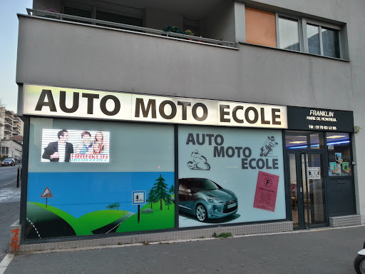 Auto Ecole Montreuil Franklin à Montreuil, Seine-Saint-Denis