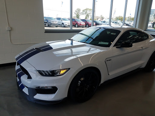 Ford Dealer «Signature Ford Lincoln», reviews and photos, 1960 E Main St, Owosso, MI 48867, USA