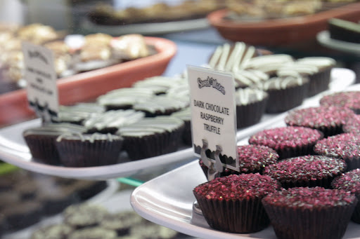 Dessert Shop «Sweet Moses», reviews and photos, 6800 Detroit Ave, Cleveland, OH 44102, USA