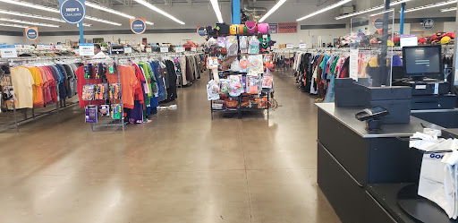 Thrift Store «7th & Bell Goodwill Retail Store & Donation Center», reviews and photos, 17037 N 7th Ave, Phoenix, AZ 85023, USA