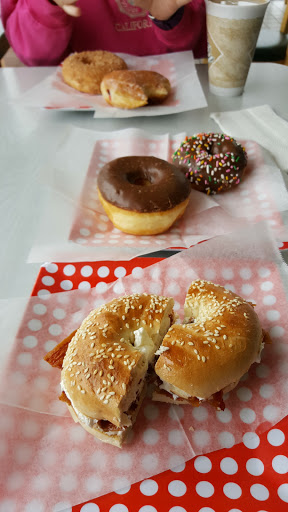 Donut Shop «Rose Donuts», reviews and photos, 5201 Linda Vista Rd, San Diego, CA 92110, USA