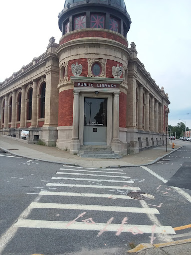 Pawtucket Public Library