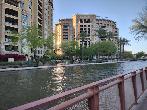 Shopping Mall «Scottsdale Waterfront», reviews and photos, 7135 E Camelback Rd #165, Scottsdale, AZ 85251, USA