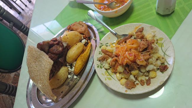 Opiniones de CHUCHUCARAS "ANITA" en Latacunga - Restaurante