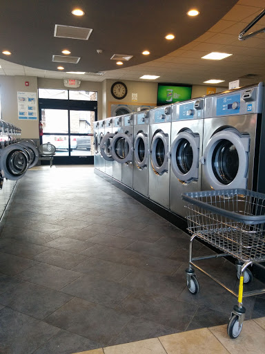 Laundromat «Sudz Laundry», reviews and photos, 124 E Main St, Lansdale, PA 19446, USA