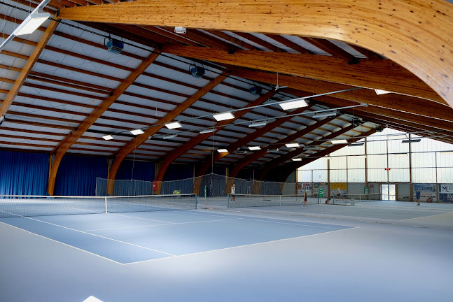 Beoordelingen van Tennis Club Rot-Weiss Raeren goe in Eupen - Sportcomplex