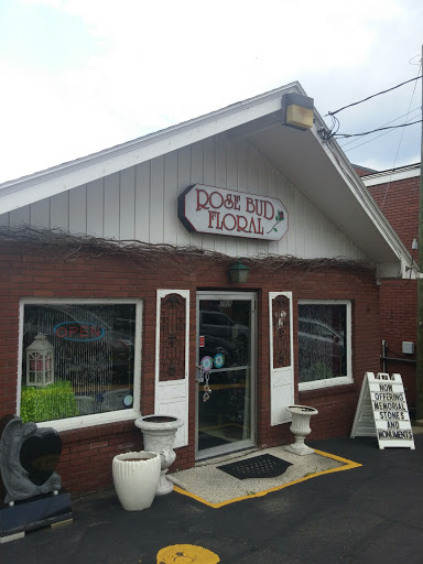 Rosebud Floral & Giftware, 3919 Old William Penn Hwy, Murrysville, PA 15668, USA, 
