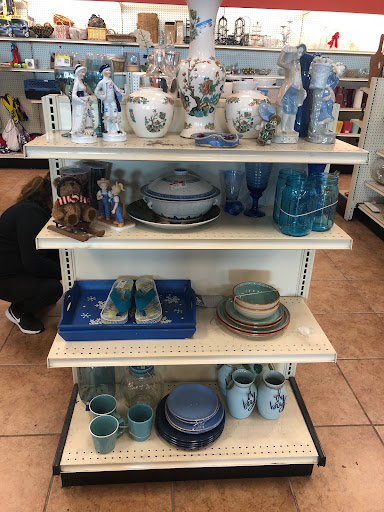 Non-Profit Organization «Goodwill - Downey», reviews and photos