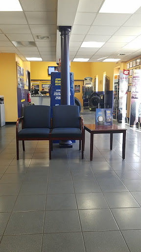 Tire Shop «Barnwell House of Tires», reviews and photos, 2020 Lakeland Ave, Ronkonkoma, NY 11779, USA