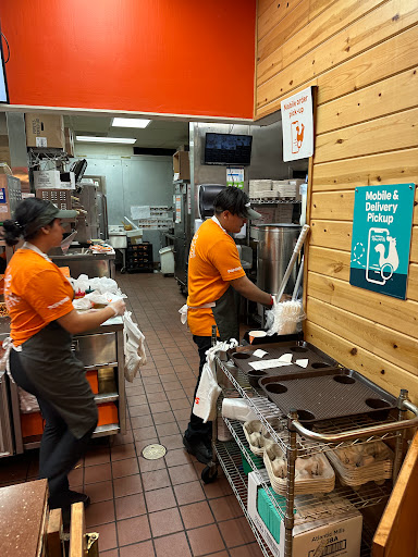 Popeyes Louisiana Kitchen image