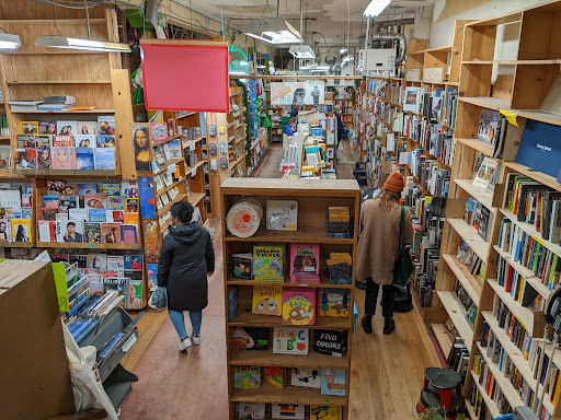Book Store «Green Apple Books», reviews and photos, 506 Clement St, San Francisco, CA 94118, USA