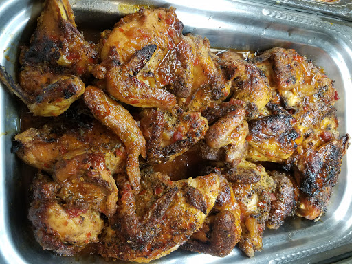 Musical Instrument Store «McBride Music & Pawn», reviews and photos, 116 W Oak St, Denton, TX 76201, USA