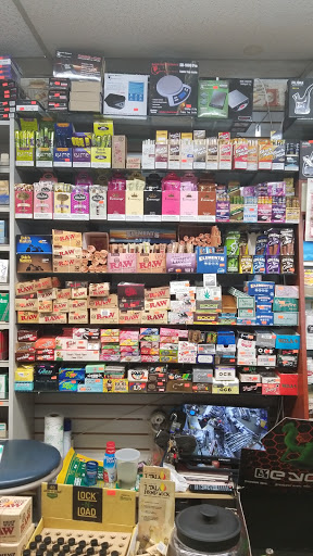 Tobacco Shop «Rocky Point Smoke & Vape shop», reviews and photos, 593 NY-25A # B, Rocky Point, NY 11778, USA