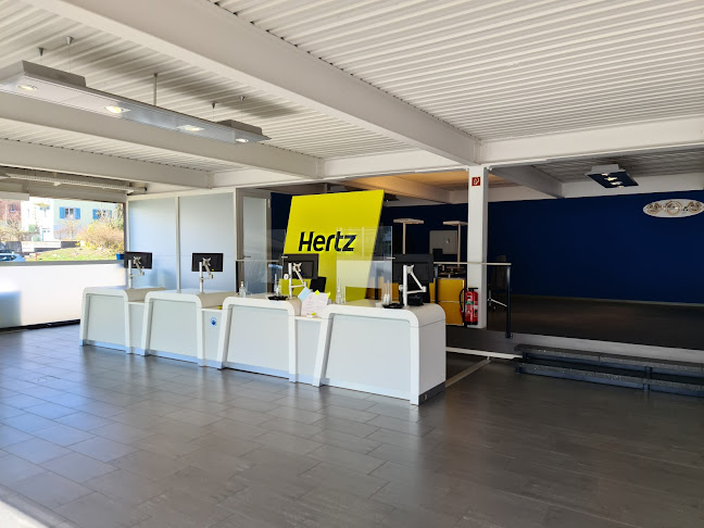 Hertz Autovermietung, Luzern - Schwyz