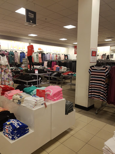 Department Store «JCPenney», reviews and photos, 100 Commercial Rd #180, Leominster, MA 01453, USA