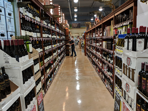 Grocery Store «Nugget Markets», reviews and photos, 1414 E Covell Blvd, Davis, CA 95616, USA