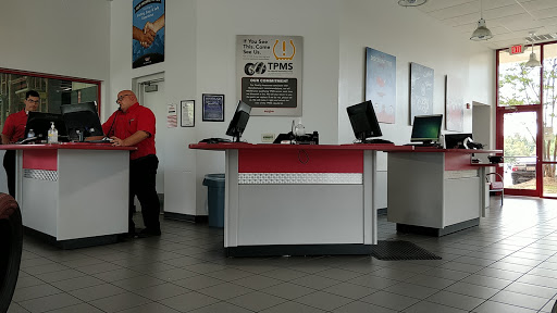 Tire Shop «Discount Tire Store - Duluth, GA», reviews and photos, 3105 Steve Reynolds Blvd, Duluth, GA 30096, USA
