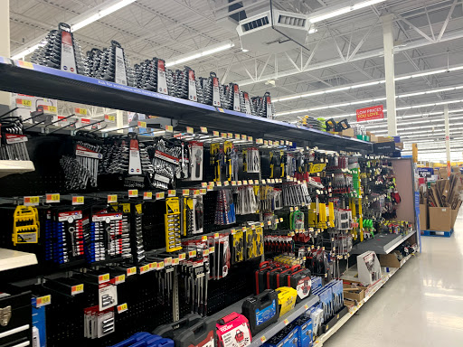 Department Store «Walmart Supercenter», reviews and photos, 2200 Brookmeade Dr, Columbia, TN 38401, USA