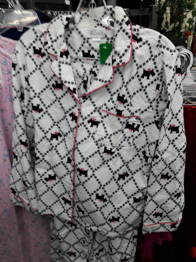 Thrift Store «Graceland Thrift Store», reviews and photos, 7345 Red Oak Rd, Union City, GA 30291, USA