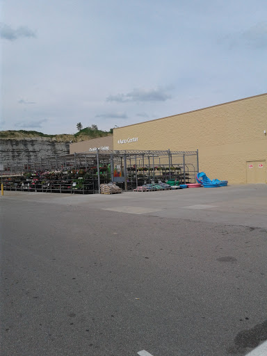 Department Store «Walmart Supercenter», reviews and photos, 100 Sycamore Estate Dr, Aurora, IN 47001, USA