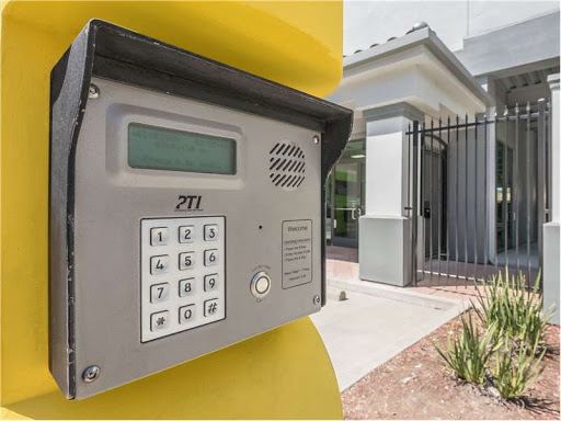 Storage Facility «Extra Space Storage», reviews and photos, 3000 B St, Sacramento, CA 95816, USA