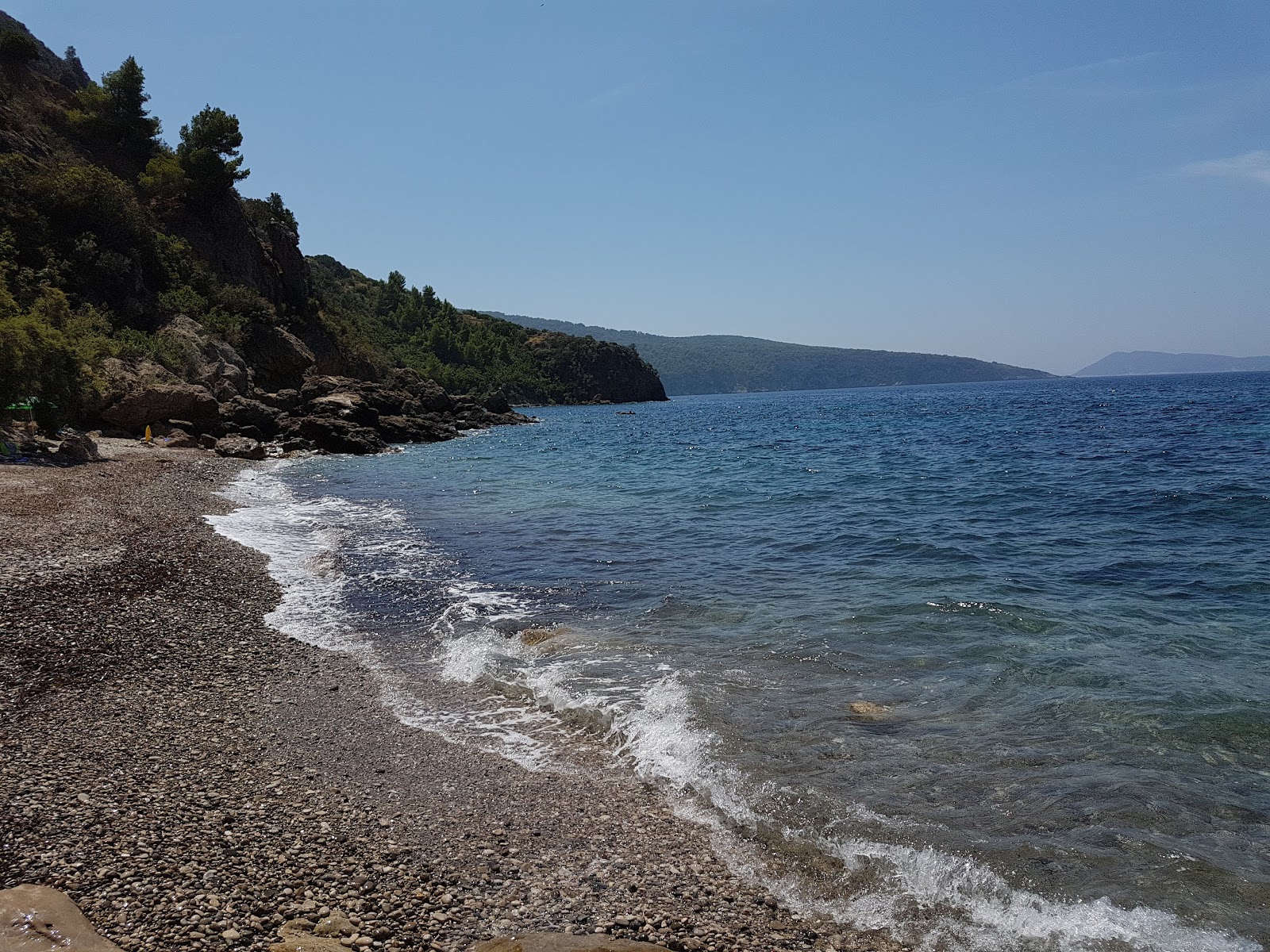 Photo de Novo Posta beach situé dans une zone naturelle
