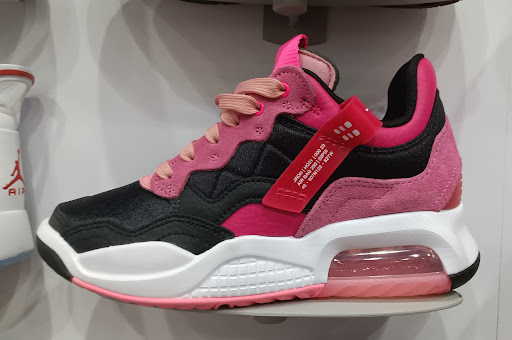 Shoe Store «Just For Sports», reviews and photos, 6215 N Andrews Ave, Fort Lauderdale, FL 33309, USA