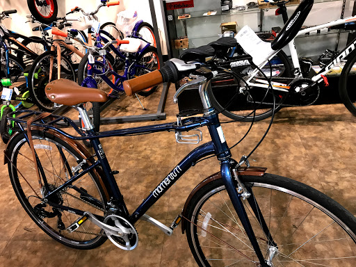Bicycle Store «Brandywine Bikes», reviews and photos, 1812 Marsh Rd, Wilmington, DE 19810, USA