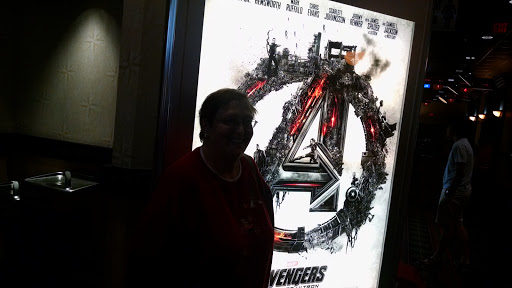 Movie Theater «Regal Cinemas Palladium 14 & IMAX», reviews and photos, 5830 Samet Dr, High Point, NC 27265, USA