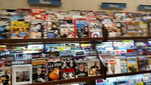 Book Store «Barnes & Noble», reviews and photos, 444 Broadway, Saugus, MA 01906, USA