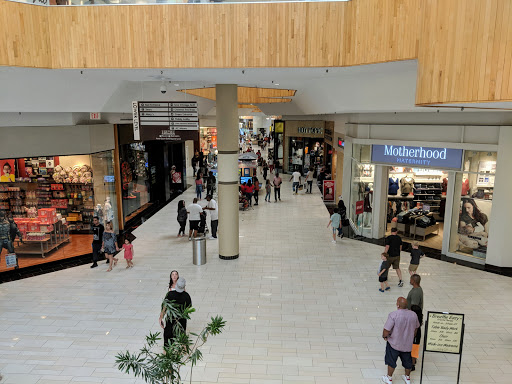Shopping Mall «Holyoke Mall», reviews and photos, 50 Holyoke St, Holyoke, MA 01040, USA