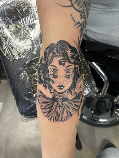 Explore big flower tattoo ideas, creative tattoo ideas in Ottawa, available at Dreams & Themes Tattoo Studio