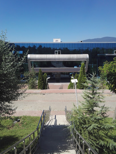 Karabük Üniversitesi Demir Çelik Enstitüsi
