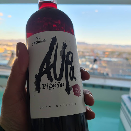 Wine Store «Hidden Track Bottle Shop», reviews and photos, 111 W Monroe St #120, Phoenix, AZ 85003, USA