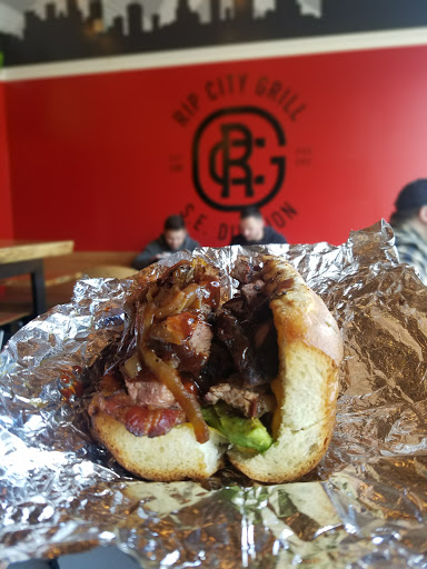 Restaurant «Rip City Grill Restaurant», reviews and photos, 6036 SE Division St, Portland, OR 97206, USA