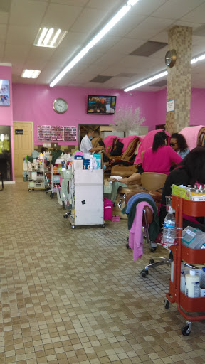 Beauty Salon «Lisa Beauty Salon & Nail Spa», reviews and photos, 3180 Imperial Hwy, Inglewood, CA 90303, USA