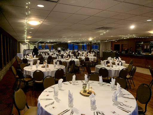 Country Club «Muskego Lakes Country Club», reviews and photos, S100W14020 Loomis Rd, Muskego, WI 53150, USA