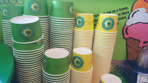 Frozen Yogurt Shop «TartBerry», reviews and photos, 915 SW 9th Ave, Portland, OR 97205, USA