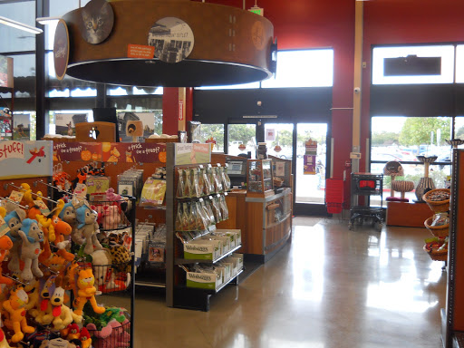 Pet Supply Store «Pet Food Express», reviews and photos, 11430 San Pablo Ave, El Cerrito, CA 94530, USA